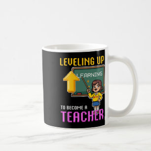 Taza De Café Reuniendo El Ck De Maestros A Chicas De Atractivos