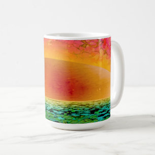 TAZA DE CAFÉ REZANDO MANTIS EN EL SOL