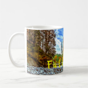Taza De Café Río colorido de los árboles de la caída del oto