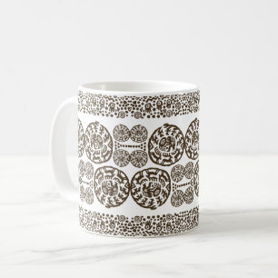 Taza De Café Ritual Antiguo: Hombre, Escudo, Pájaros y Ciervo