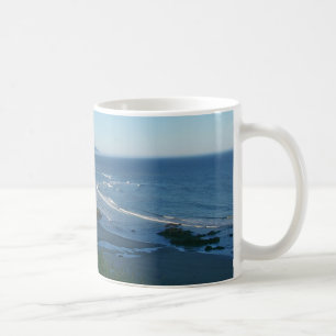 Taza De Café Roca del Haystack, playa del cañón, Oregon