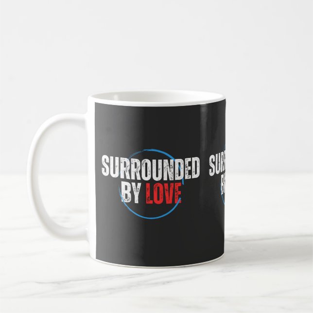 Taza De Café Rodeado Por Love Mug (Izquierda)