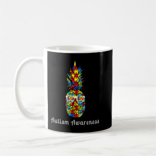 Taza De Café Rompecabezas con la gráfica de la piña para abril,