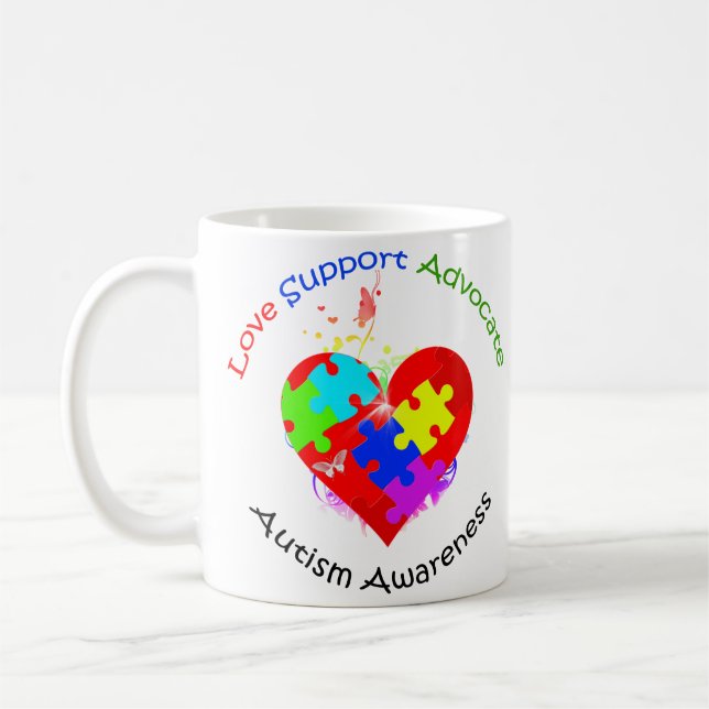 Taza De Café Rompecabezas del autismo en el corazón (Izquierda)