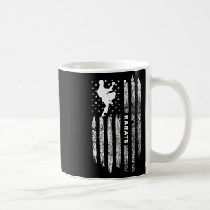 Taza De Café Ropa de karate con bandera estadounidense - Karate