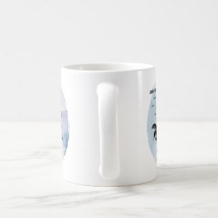 Taza De Café Rosa de cabaña mágica en azul