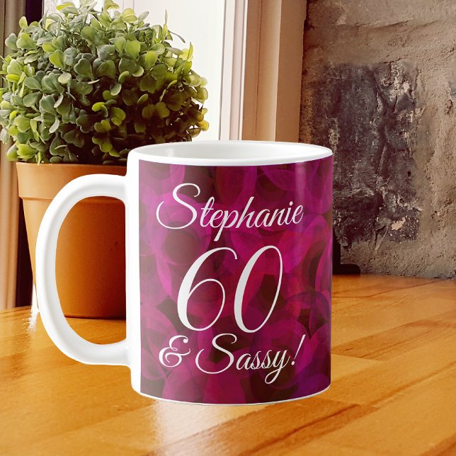Taza De Café Rosas Rojas 60 y Cumpleaños Sassy (Subido por el creador)