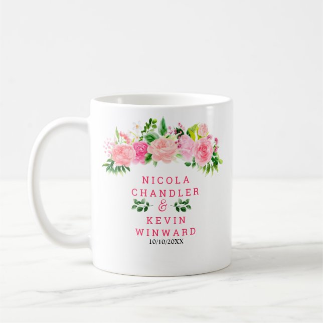 Taza De Café Rosas rosadas con follaje de boda (Izquierda)