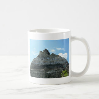 Taza De Café Ruinas mayas - xunantunich Belice