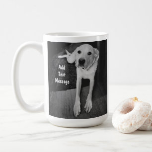 Taza De Café Rústica foto en blanco y negro de un bello perro