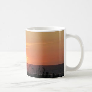 Taza De Café Salida del sol de Outer Banks a través de la aven