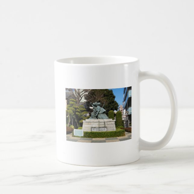 Taza De Café Samurai Kamakura Gongoro Kagemasa Kabuki Estatua (Derecha)