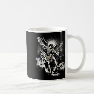 Taza De Café San Miguel derrotando a Satanás Arcángel Guerrero