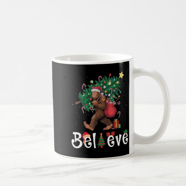 Taza De Café Santa Bigfoot Christmas Tree Lights Sasquatch Beli (Derecha)