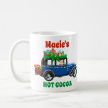 Taza De Café Santa Blue Car Christmas presenta cacao caliente<br><div class="desc">Los Navidades personalizados se burlan con una foto de Santa Claus en un viejo auto azul,  entregando regalos de Navidad. El texto dice "nombre personalizado" y "cacao caliente".</div>