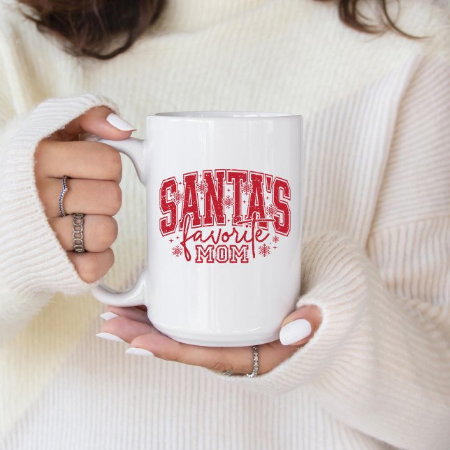 Taza De Café Santa's Favorite Mom Coffee Mug (Personalize this cute Santa's Favorite Mom coffee mug. )