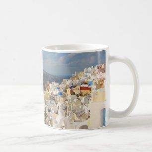 Taza De Café Santorini en el sol de la tarde