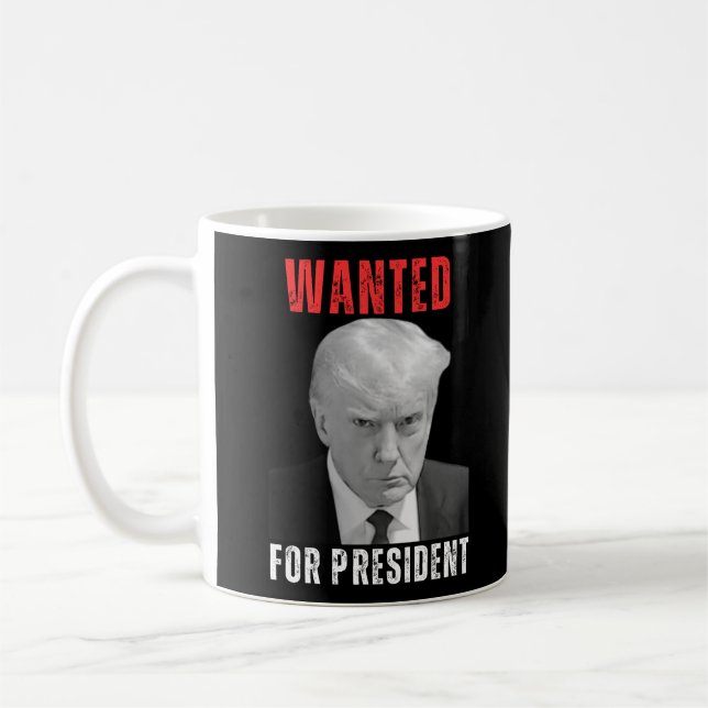 Taza De Café Se busca presidente a Donald Trump 2024 (Izquierda)