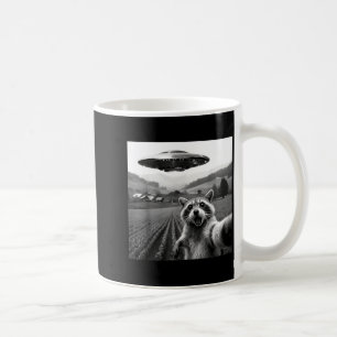 Taza De Café Selfie de mapache con alienígena ovni divertido ma