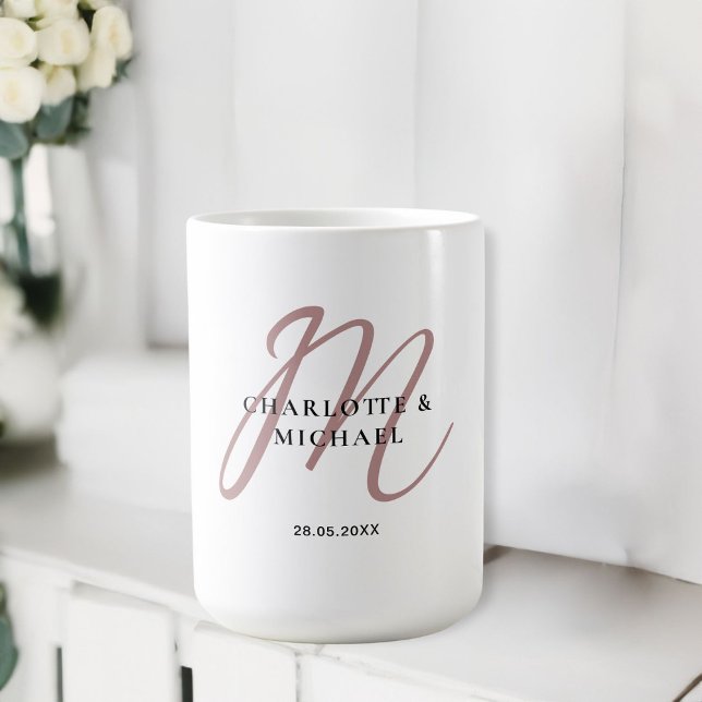 Taza De Café Sencillo, elegante, monograma boda (Simple, elegant, monogram wedding coffee mug.)