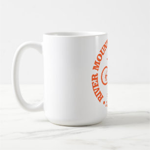 Taza De Café Sendero para el bucle de las montañas fluviales (c