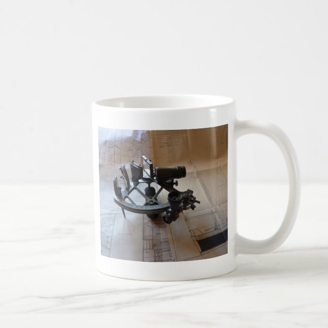 Taza De Café Sextante Antiguo (Derecha)
