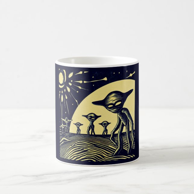 Taza De Café SF - Extranjeros En Un Extraño Planeta Woodcut 2 (Centro)
