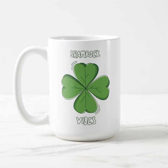 Taza De Café Shamrock Vibes Four-Leaf Clover St. Paddy's Day (Izquierda)