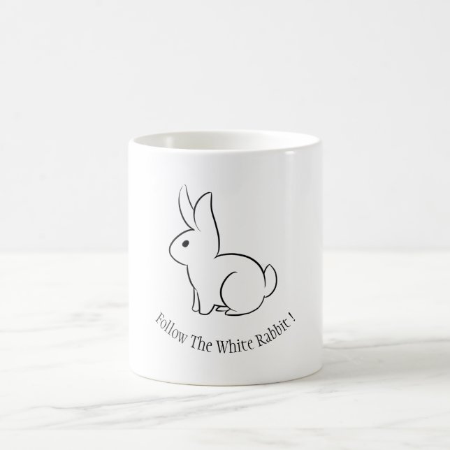 Taza De Café Siga A La Hoodie De Conejo Blanco (Centro)