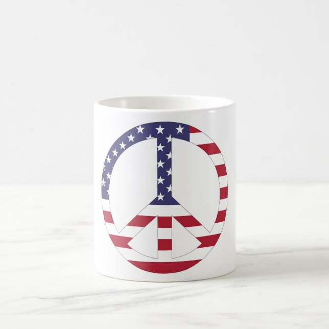 TAZA DE CAFÉ SIGNO DE PAZ DE LA BANDERA ESTADOUNIDENSE (Centro)