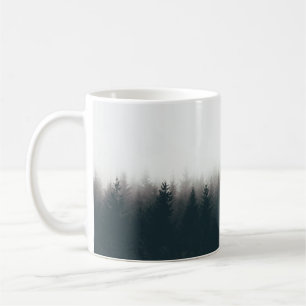 TAZA DE CAFÉ SILHOUETTE DE ÁRBOLES CUBIERTOS POR ENVASES