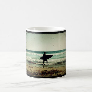 Taza De Café Silhouette de Surfer de Estilo Vintage