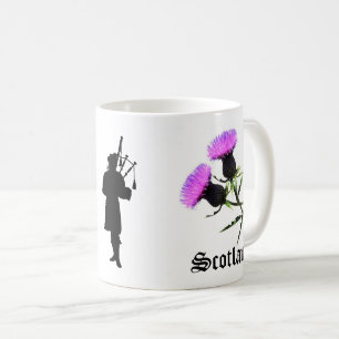 Taza De Café silueta de gaitero de Escocia, flor nacional cardo