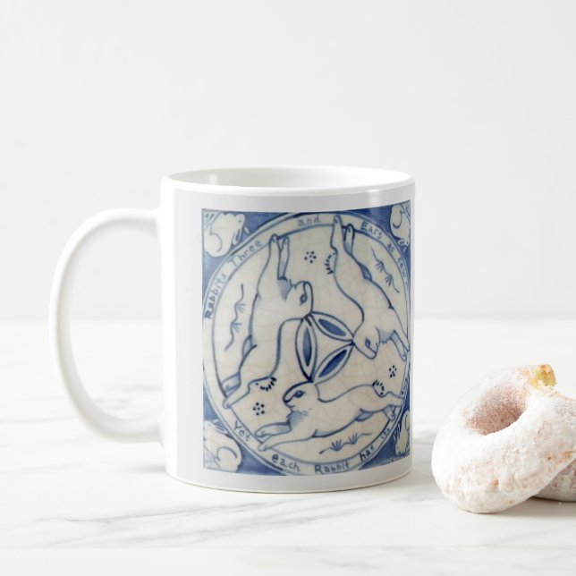 Taza De Café Símbolo de medallón azul y blanco de tres hectárea (Con donut)