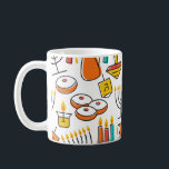 Taza De Café Símbolos de Hanukkah: Patrón de festividades judía<br><div class="desc">Patrón sin fisuras de Hanukkah. Símbolo Hanukkah de la festividad judía. Menorah (candelabro), velas, donuts (sufganiyan), regalos, dreidel, monedas, aceite. Feliz Hannukah en hebreo. Ilustracion vintage Símbolos Hanukkah en un adorable patrón vintage. Símbolos de Hanukkah en un ilustracion vintage. hanukkah, chanukah, hanukka, patrón, hannukah, hanuka, chanuka, fondo, donut, blanco, ilustracion,...</div>