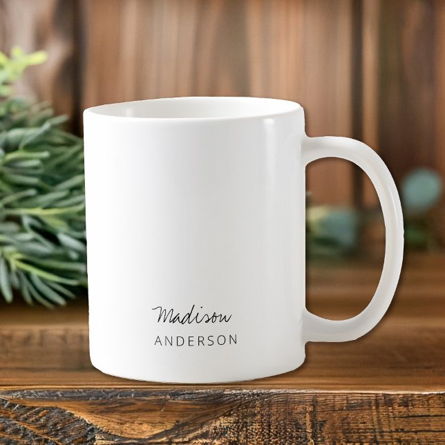 Taza De Café Simple Monograma Mínimo Mug (Introducing the Monogram Coffee Mug - a personalized daily companion that transforms your morning)