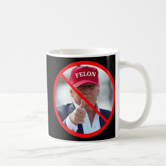 Taza De Café Sin Felices En El Cargo (Derecha)