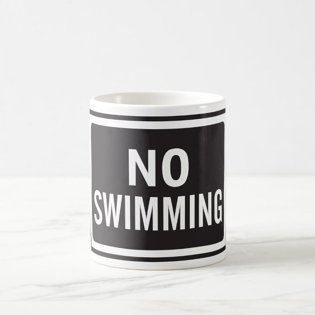Taza De Café Sin Rótulo de natación Negrita Advertencia Negra y (Subido por el creador)