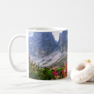 Taza De Café Sinfonía de la Naturaleza: Paisaje de montaña