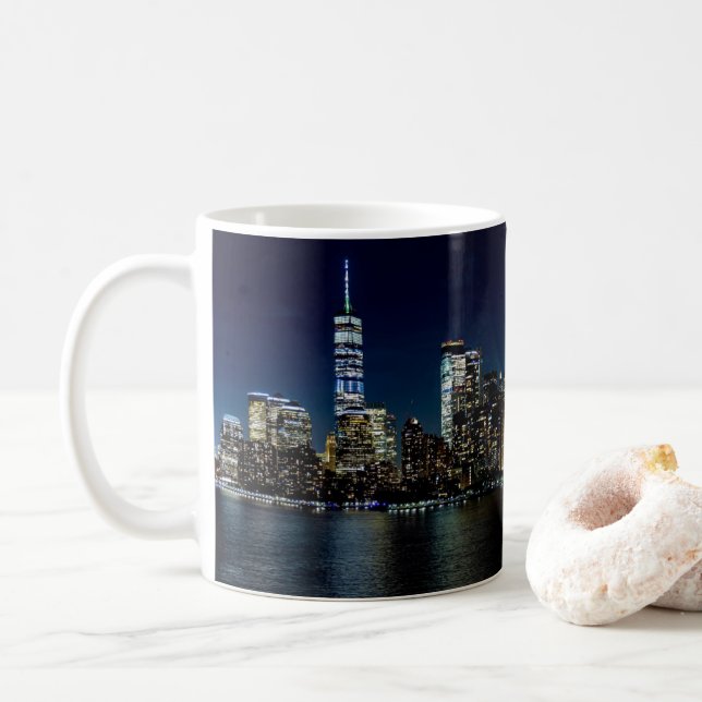 Taza De Café Skyscraper de Nueva York Torres Night USA (Con donut)
