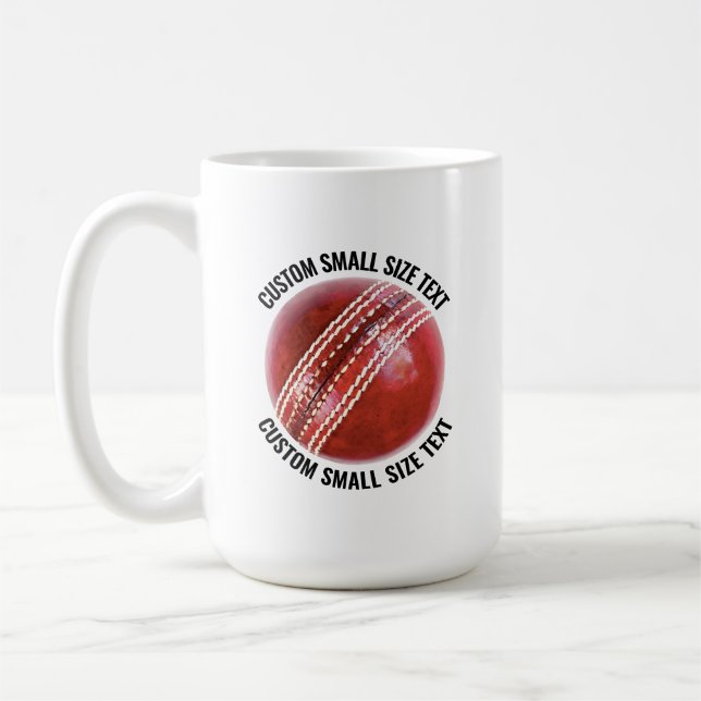 Taza De Café Small Personalized Text Cricket Ball 15 oz. Custom (Izquierda)