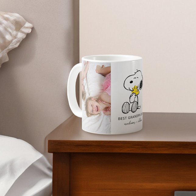 Taza De Café Snoopy & Woodstock | Mejor abuelo - Foto (Mug on bedside table)