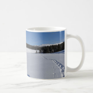 Taza De Café Snowshoeing en el Parque Nacional Yellowstone