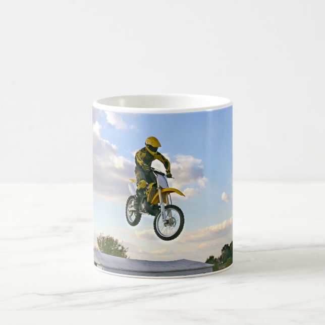 Taza De Café Sobre la vertiente (Centro)