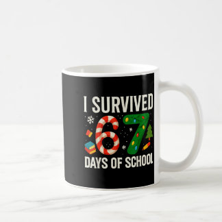 Taza De Café Sobreviví 67 Días De Colegio Navidad Cuadros Rojos
