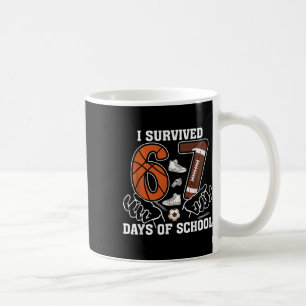 Taza De Café Sobreviví 67 Días De Fútbol De Colegio Dibujo Esqu