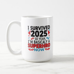 Taza De Café Sobreviví a 2025 - Superhéroe