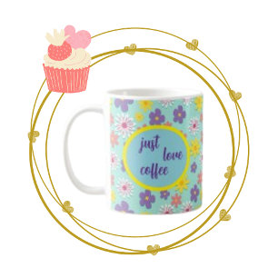 Taza De Café Solo amor café, flores moradas y amarillas florale