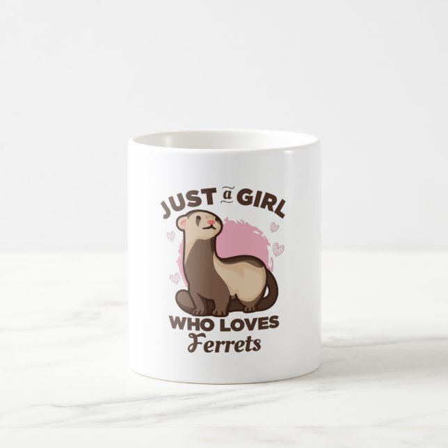 Taza De Café Sólo un Chica que ama los hurones (Centro)