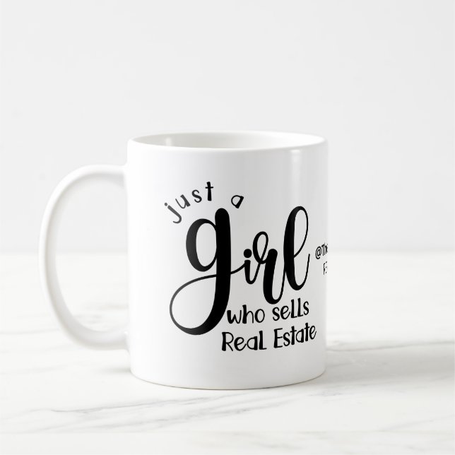 Taza De Café solo un chica que vende un agente inmobiliario ope (Izquierda)